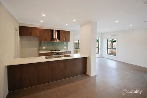 Property photo of 24 Ladas Way Doreen VIC 3754