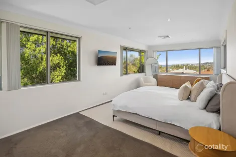 Property photo of 38 Lakeview Parade Warriewood NSW 2102