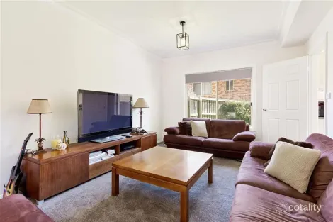 Property photo of 2 Stone Pine Way Bella Vista NSW 2153