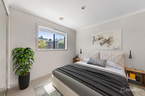 Property photo of 5 Markbeech Crescent Officer VIC 3809