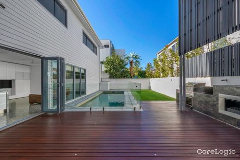 Property photo of 22 Turner Avenue New Farm QLD 4005