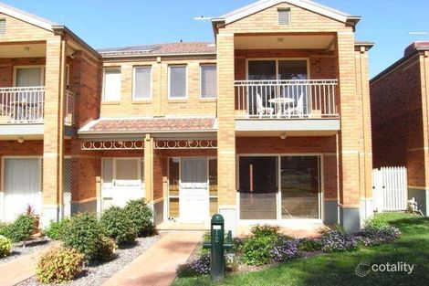 8 Flame Cres, South Morang, VIC 3752