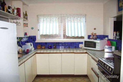 Property photo of 11 Beach Road Deception Bay QLD 4508