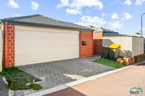 Property photo of 2/3 Interlaken Loop Ellenbrook WA 6069