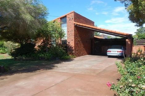 16 Golding St, Dianella, WA 6059