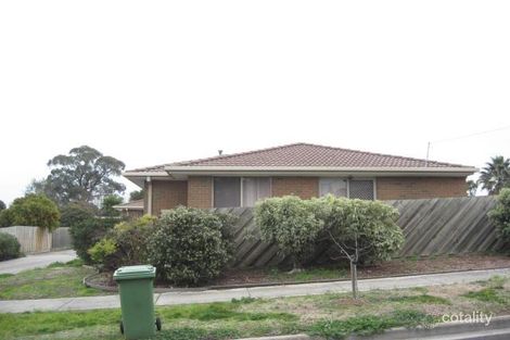 2/1 Charles Ave, Hallam, VIC 3803