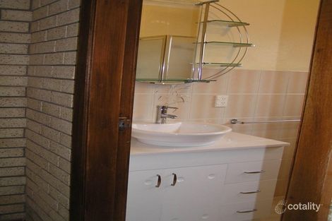 2/105 Bateau Bay Rd, Bateau Bay, NSW 2261