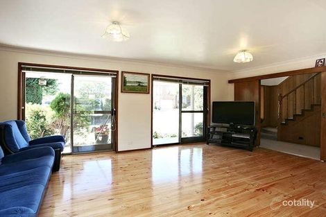 Property photo of 32 Gibson Place Chifley NSW 2036