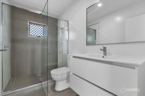 Property photo of 28/1 Wattle Street Cannon Hill QLD 4170