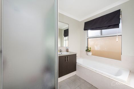 Property photo of 15 Wanderer Parkway Baldivis WA 6171