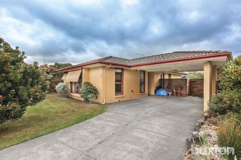 38 Lake St, Wendouree, VIC 3355