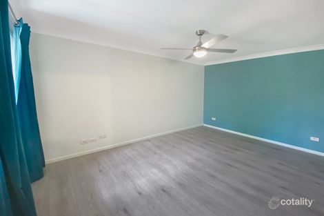 Property photo of 4 Pringle Place Forest Lake QLD 4078