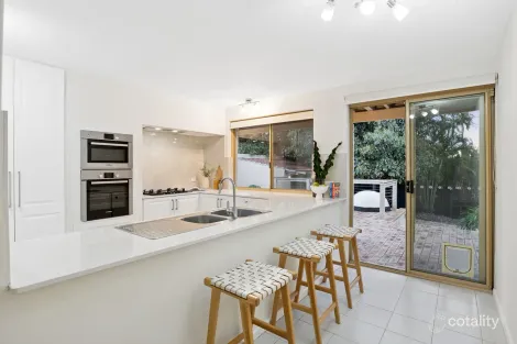 Property photo of 9 Cricklewood Way Carine WA 6020