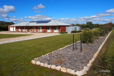 11 Lakeside Dr, Chesney Vale, VIC 3725