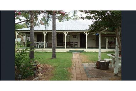 Property photo of 31521 Warrego Highway Miles QLD 4415