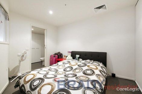 Property photo of 2202/28 Wills Street Melbourne VIC 3000