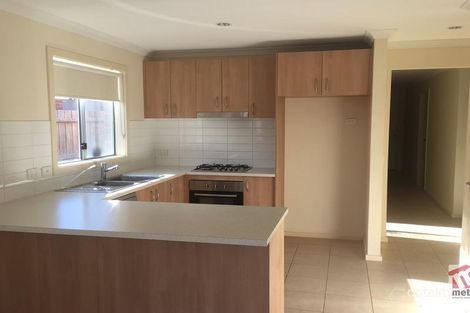 Property photo of 18 Trott Street Sunbury VIC 3429