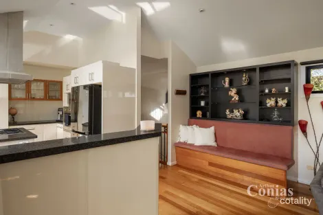 Property photo of 8 Cambridge Close The Gap QLD 4061