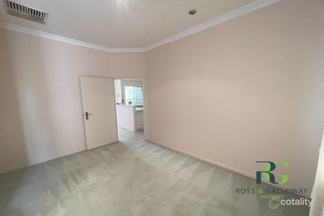 Property photo of 66 Riley Road Kardinya WA 6163