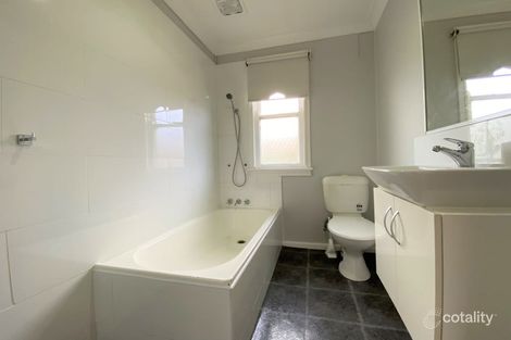 Property photo of 2 Enderby Street Tregear NSW 2770