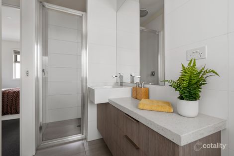 Property photo of 3/202 Collins Street Thornbury VIC 3071