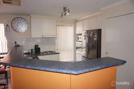 Property photo of 6 Watermark Way Point Cook VIC 3030
