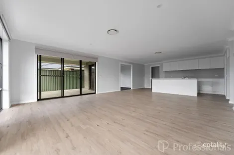 Property photo of 68 Sunbright Road Kelso NSW 2795