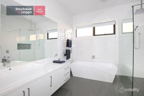 Property photo of 35 Trumpington Terrace Attwood VIC 3049