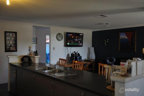 Property photo of 32 Kookynie Loop Baldivis WA 6171