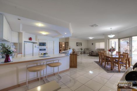 Property photo of 17 Oak Court Forrestfield WA 6058