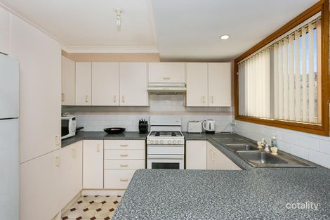 Property photo of 2/24 Evescourt Road New Lambton NSW 2305