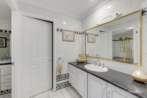 Property photo of 2/151 Matthew Flinders Drive Port Macquarie NSW 2444