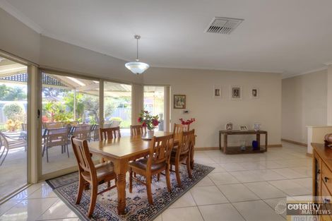 Property photo of 17 Oak Court Forrestfield WA 6058
