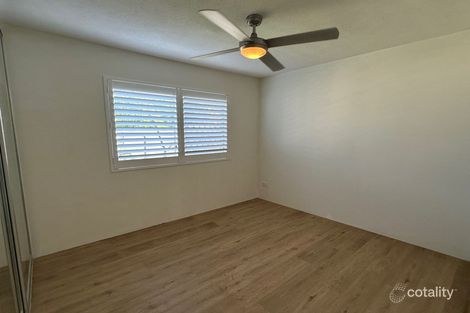Property photo of 2/37 Bruce Avenue Paradise Point QLD 4216