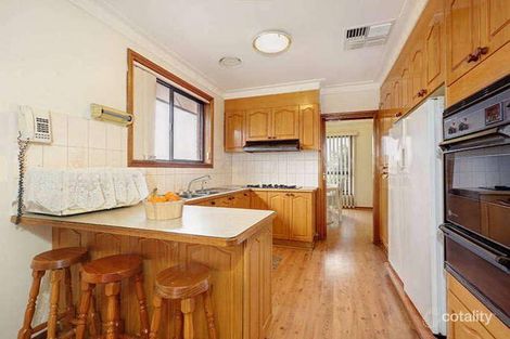 Property photo of 37 Pinnaroo Circuit Meadow Heights VIC 3048