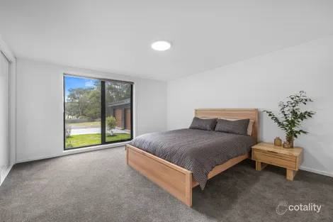Property photo of 12 The Crescent Mount Evelyn VIC 3796