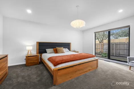 Property photo of 12 The Crescent Mount Evelyn VIC 3796