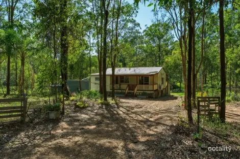 Property photo of 138 Donald Drive Curra QLD 4570