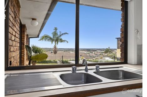 Property photo of 20 Oakland Parade Banora Point NSW 2486