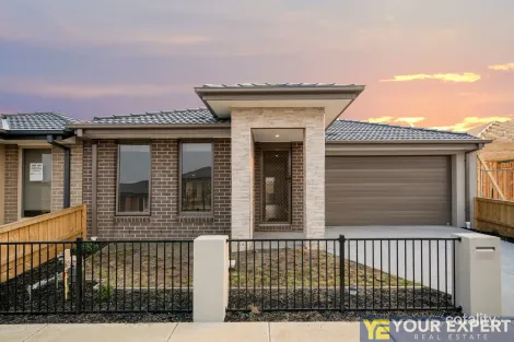 5 Hartney Ave, Pakenham, VIC 3810