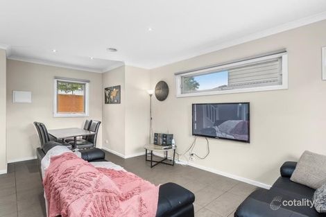 Property photo of 2/18 Viola Avenue Brooklyn VIC 3012