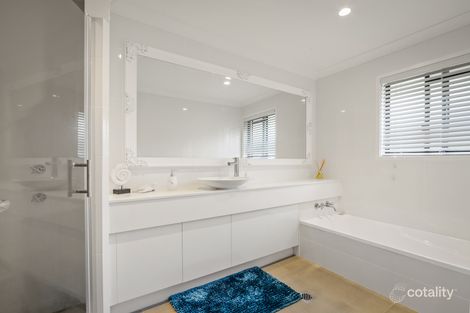 Property photo of 12 Marjorie Crescent Benowa QLD 4217