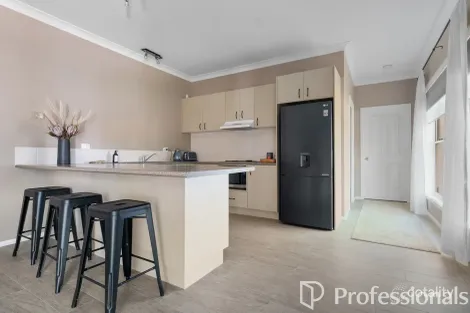 Property photo of 8A Delaware Crescent Robin Hill NSW 2795