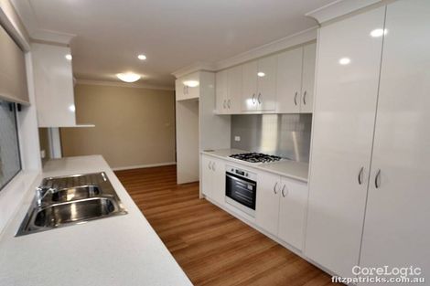 Property photo of 65 Undurra Drive Glenfield Park NSW 2650
