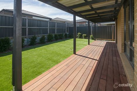 Property photo of 22 Gunbower Crescent Botanic Ridge VIC 3977