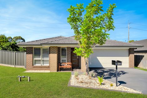 2 Oakmont Pl, Woongarrah, NSW 2259