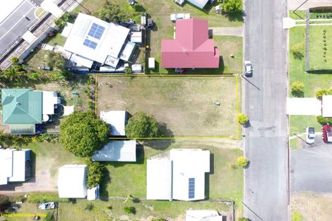 17 Dawson St, Sarina, QLD 4737