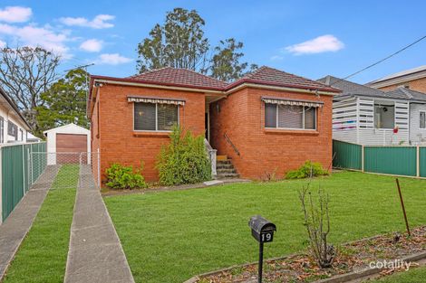 19 Hood St, Yagoona, NSW 2199