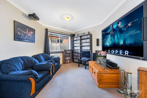 Property photo of 13 Stocks Drive Cranbourne West VIC 3977