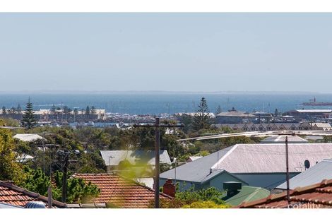 9 Agnes St, Beaconsfield, WA 6162